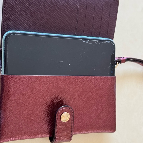 EUC COACH PEBBLED LEATHER BUTTON CLOSURE BIFOLD WRISTLET WALLET - Picture 6 of 11